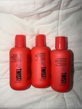 Twist by Big, Rich & Dreamy Ultra-Hydrating Co-Wash - Red